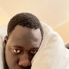 聆聽 Banji Coker、觀看音樂影片、閱讀小傳、查看巡演日期等！