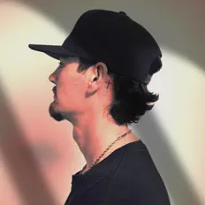 Écoutez tave, regardez des vidéoclips, lisez la biographie, consultez les dates de tournée et plus encore !