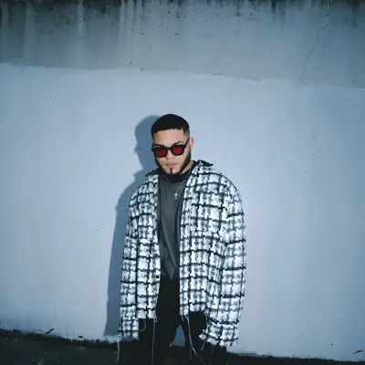 Listen to Leo Kraz, watch music videos, read bio, see tour dates & more!