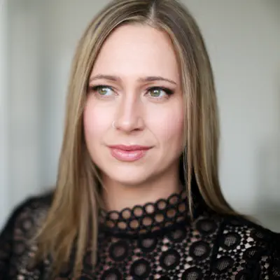 Listen to Crystal Yates, watch music videos, read bio, see tour dates & more!