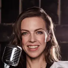 Posłuchaj wykonawcy Ольга Новикова, obejrzyj teledyski, przeczytaj biografię, zobacz daty tras koncertowych i nie tylko!