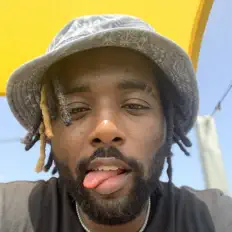 Buddy Forceを聴いたり、ミュージックビデオを鑑賞したり、経歴やツアー日程などを確認したりしましょう！