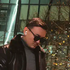 Listen to Есен Жүсіпов, watch music videos, read bio, see tour dates & more!