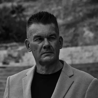 Listen to Alan Dreezer, watch music videos, read bio, see tour dates & more!