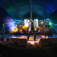 Listen to Golpes, watch music videos, read bio, see tour dates & more!