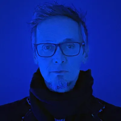 Listen to Hullore, watch music videos, read bio, see tour dates & more!