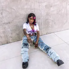 Listen to Manii Ling, watch music videos, read bio, see tour dates & more!