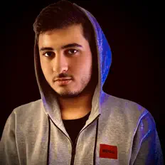 Hör dir Ali Builder an, schau dir Musikvideos an, lies die Biografie, finde Tourdaten und mehr!