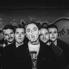 Poslechněte si interpreta KNEKT, sledujte hudební videa, přečtěte si životopis, podívejte se na data turné a další informace.