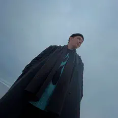 Hör dir jeff.b an, schau dir Musikvideos an, lies die Biografie, finde Tourdaten und mehr!