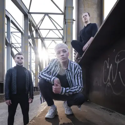 Listen to landless, watch music videos, read bio, see tour dates & more!