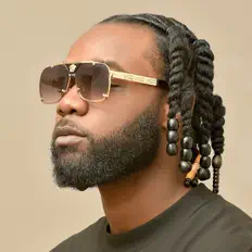 Ouça Rich Lawd, assista a videoclipes, leia a biografia, veja as datas das turnês e mais!