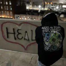 Listen to 6luerichimaru, watch music videos, read bio, see tour dates & more!