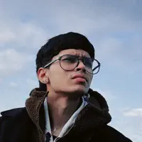 收听 undefined、观看音乐视频、阅读小传、查看巡演日期等 ！