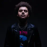 Escucha a undefined, mira videos musicales, lee su biografía, consulta las fechas de las gira y más.