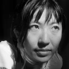 收听 Frances Chang、观看音乐视频、阅读小传、查看巡演日期等 ！