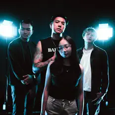 聆聽 Reserate、觀看音樂影片、閱讀小傳、查看巡演日期等！