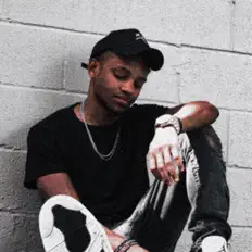 prxsmを聴いたり、ミュージックビデオを鑑賞したり、経歴やツアー日程などを確認したりしましょう！