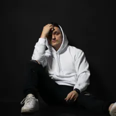 收听 Itsnino、观看音乐视频、阅读小传、查看巡演日期等 ！