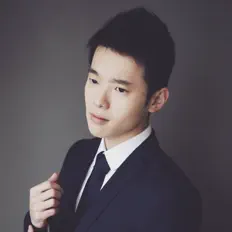 Poslechněte si interpreta Daniel Li, sledujte hudební videa, přečtěte si životopis, podívejte se na data turné a další informace.