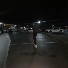 Escucha a Jay2Live, mira videos musicales, lee su biografía, consulta las fechas de las gira y más.