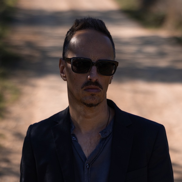Mark Barrott's avatar