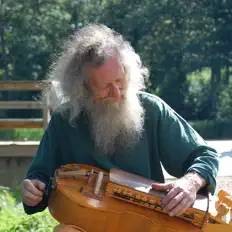 Escucha a Steven J. Kenny, mira videos musicales, lee su biografía, consulta las fechas de las gira y más.