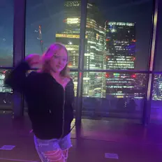 carly forbesを聴いたり、ミュージックビデオを鑑賞したり、経歴やツアー日程などを確認したりしましょう！