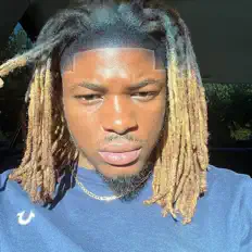 Hör dir Chief Guwop an, schau dir Musikvideos an, lies die Biografie, finde Tourdaten und mehr!