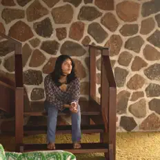 Poslechněte si interpreta Eizza, sledujte hudební videa, přečtěte si životopis, podívejte se na data turné a další informace.