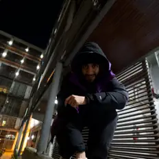 Raesap을(를) 듣고, 뮤직 비디오를 보고, 약력을 읽고, 투어 일정 등을 확인하세요!