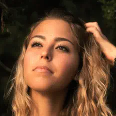 Hör dir Grace Pelle an, schau dir Musikvideos an, lies die Biografie, finde Tourdaten und mehr!