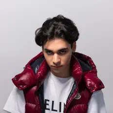 Ακούστε περιεχόμενο από SKYYCE, παρακολουθήστε μουσικά βίντεο, διαβάστε το βιογραφικό, δείτε ημερομηνίες περιοδείας, και πολλά ακόμη!