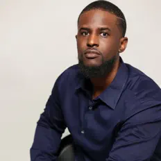 Hör dir Jeremy Reece an, schau dir Musikvideos an, lies die Biografie, finde Tourdaten und mehr!