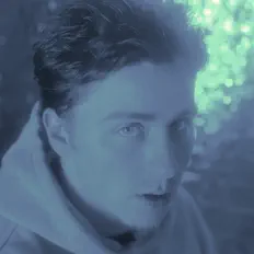 HUNTER REED을(를) 듣고, 뮤직 비디오를 보고, 약력을 읽고, 투어 일정 등을 확인하세요!