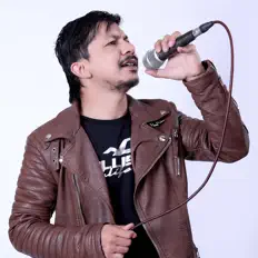 Poslechněte si interpreta Ramesh Pathak, sledujte hudební videa, přečtěte si životopis, podívejte se na data turné a další informace.