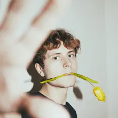 Posłuchaj wykonawcy Noah Press, obejrzyj teledyski, przeczytaj biografię, zobacz daty tras koncertowych i nie tylko!