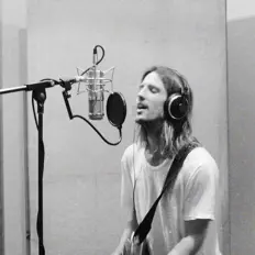 Listen to Ben Walsh, watch music videos, read bio, see tour dates & more!