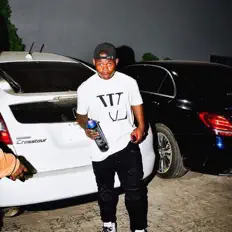 Dengarkan Yung Carter, tonton video musik, baca bio, lihat tanggal tur & lainnya!