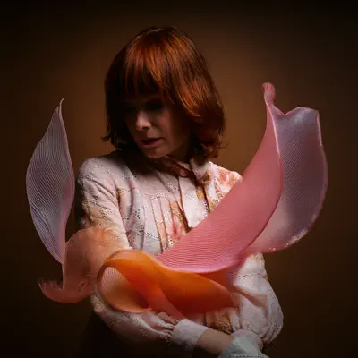 Listen to Merete Ørting Lahey, watch music videos, read bio, see tour dates & more!