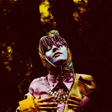 ada lu을(를) 듣고, 뮤직 비디오를 보고, 약력을 읽고, 투어 일정 등을 확인하세요!