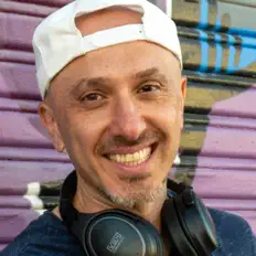 Boris Being: песни, клипы, биография, даты выступлений и многое другое.