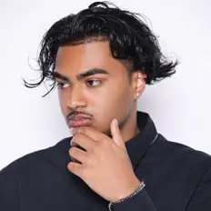 Escucha a Golam, mira videos musicales, lee su biografía, consulta las fechas de las gira y más.