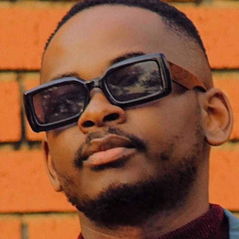 Shamzisto - Half & Half Theme Song