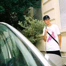 Escucha a Alexander Schaifler, mira videos musicales, lee su biografía, consulta las fechas de las gira y más.