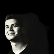 Zilitik을(를) 듣고, 뮤직 비디오를 보고, 약력을 읽고, 투어 일정 등을 확인하세요!