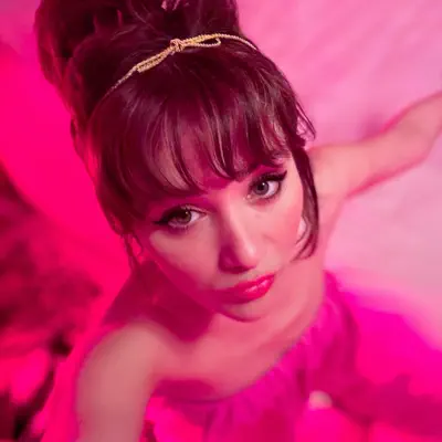 Listen to Noël Wells, watch music videos, read bio, see tour dates & more!