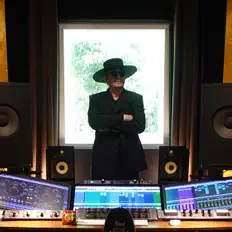 聆聽 The Beatroot Road、觀看音樂影片、閱讀小傳、查看巡演日期等！