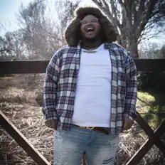 Ascolta Itsfatfat, guarda video musicali, leggi la biografia, vedi le date del tour & altro!