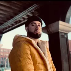 聆聽 Wade Barber、觀看音樂影片、閱讀小傳、查看巡演日期等！